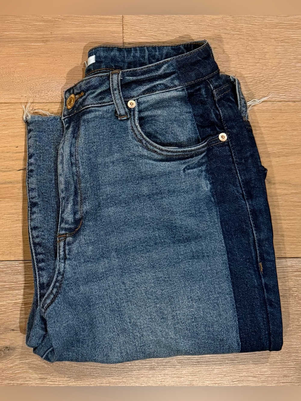 STS BLUE Jayden Ultra High Rise Two Tone Raw Hem Jeans Size 26 - Picture 4 of 11